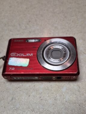 Casio Exilim Red Compact Digital Camera